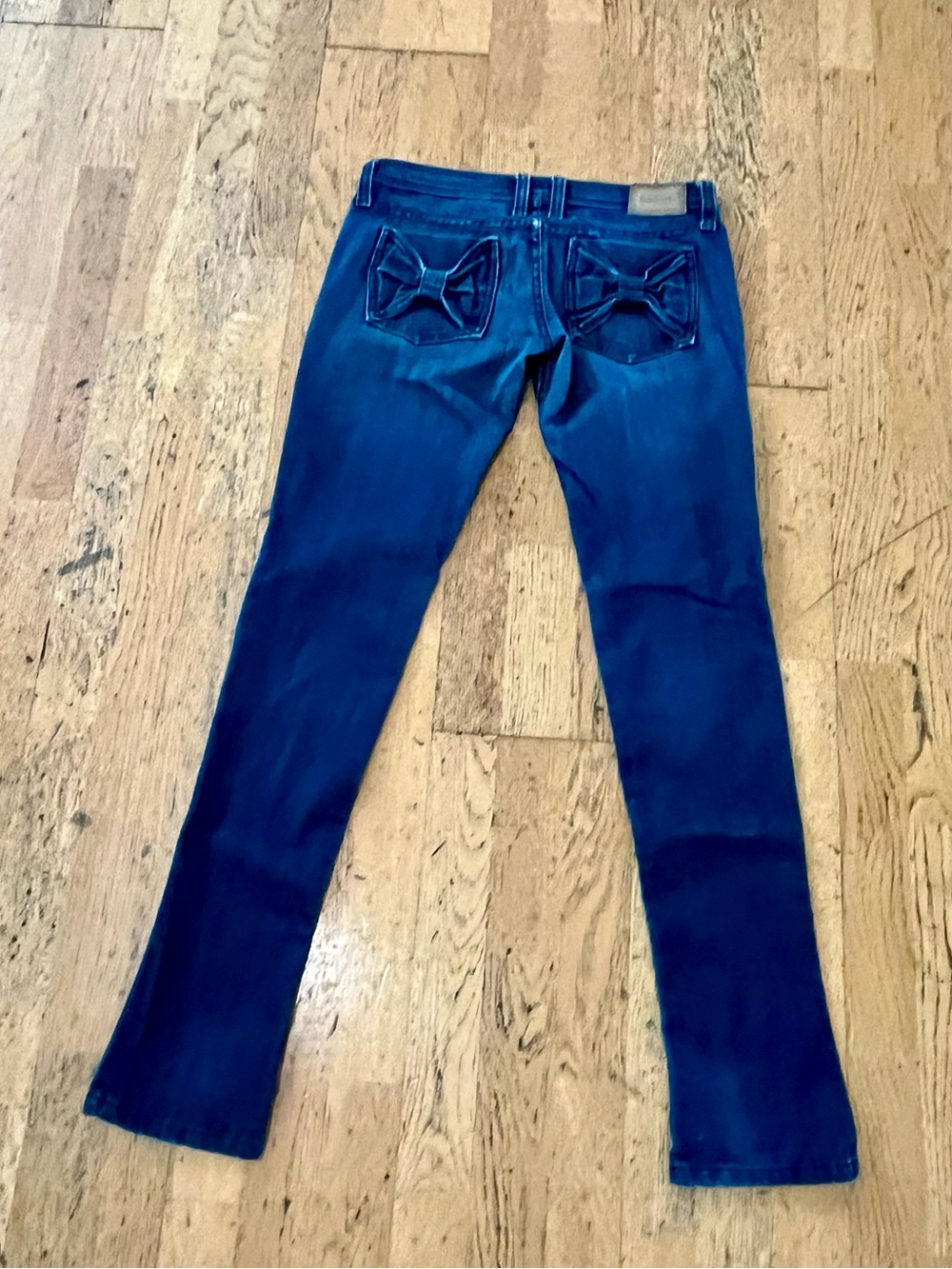 Frankie B. Bow-Pocket Dark Blue Skinny Jean